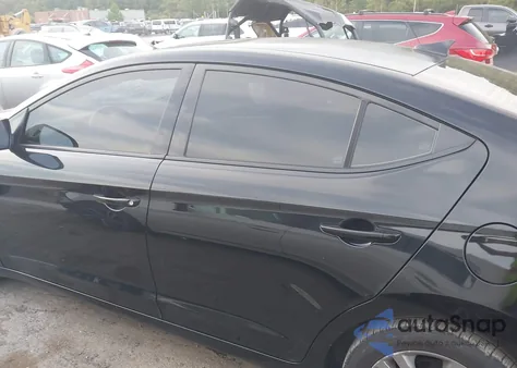 2018 Hyundai Elantra Value Edition из США, поврежденный, VIN KMHD84LF8JU702784